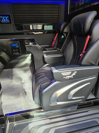 Mercedes Jet Sprinter, photo 1 in New York