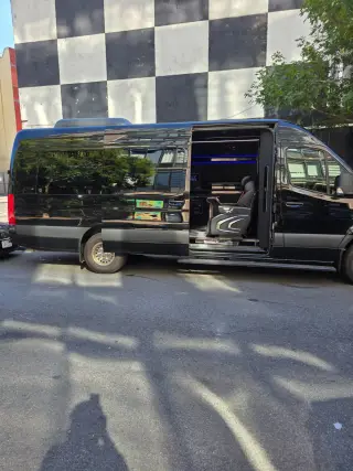 Mercedes Jet Sprinter, photo 1 in New York