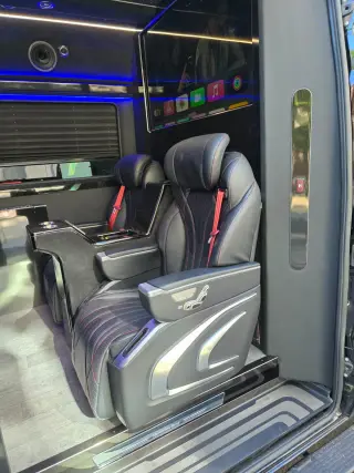 Mercedes Jet Sprinter, photo 1 in New York
